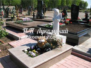 Дитячий пам'ятник