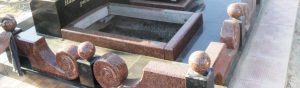 Огорожа з граніта