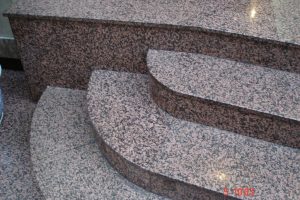 Гранітні сходи