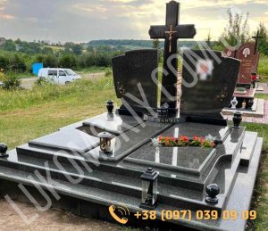 Подвійний елітний пам'ятник з чорного габро