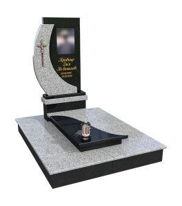 Пам'ятник для військового